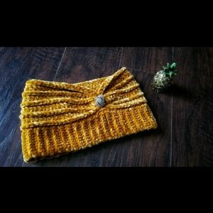 Mossy Orange Chenille Velvet Headband